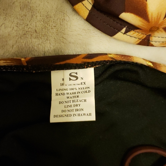 Bikini - Picture 5 of 5